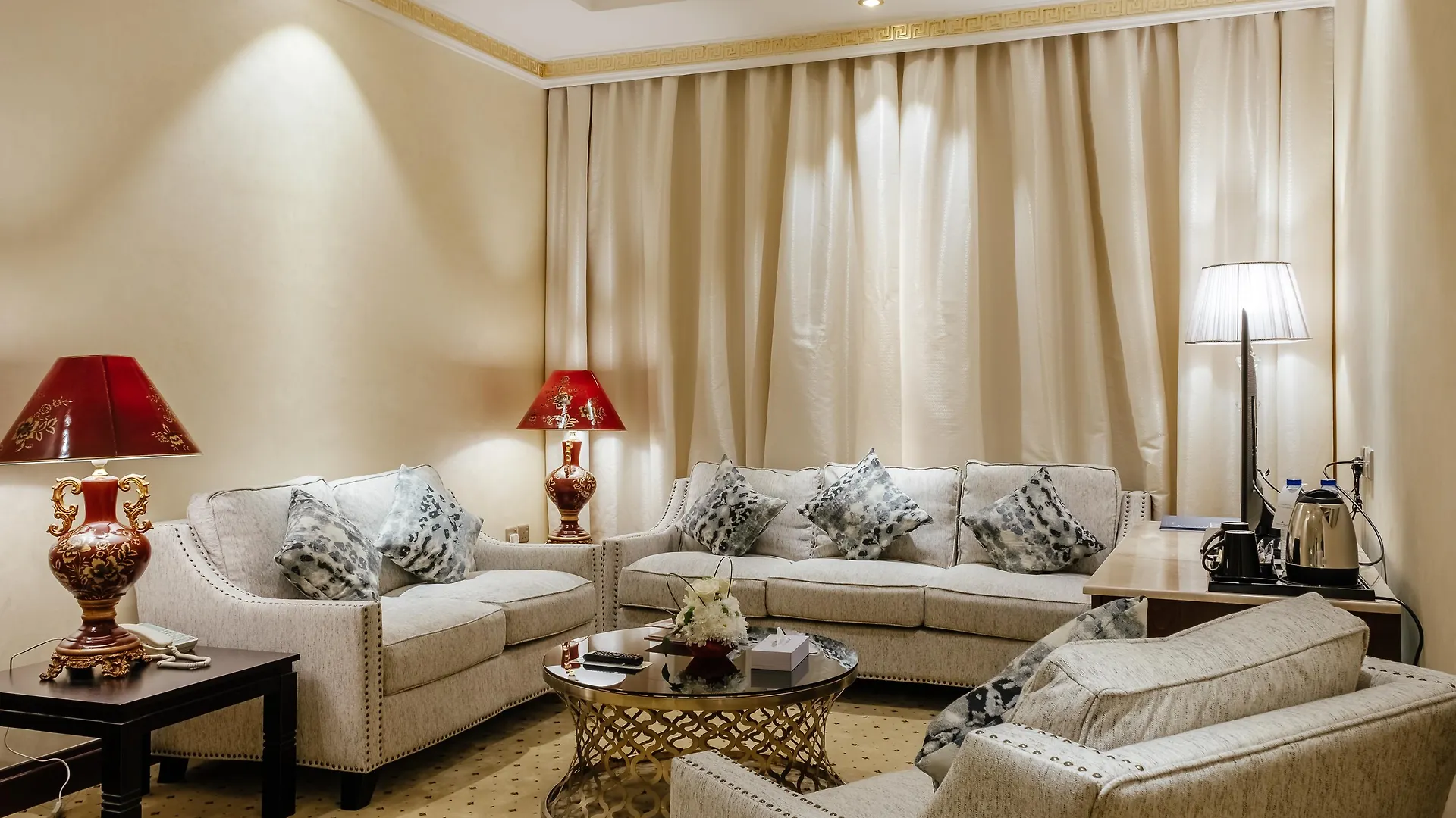 Tulip Inn Al Khan Hotel Sharjah