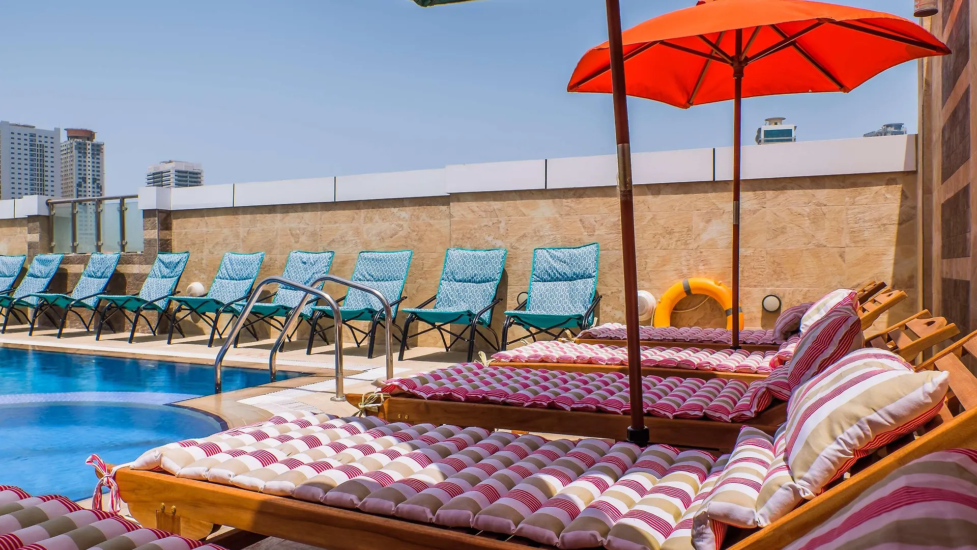Tulip Inn Al Khan Hotel Sharjah