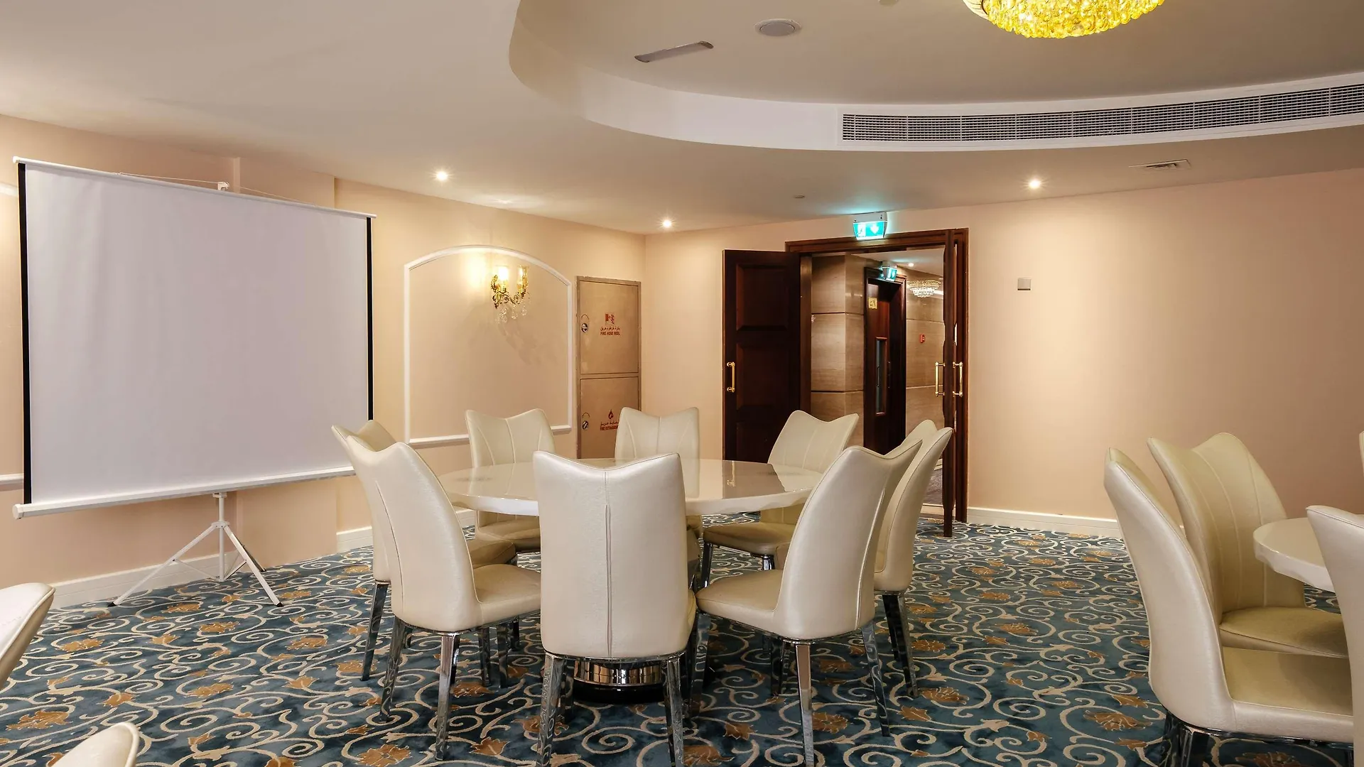 Tulip Inn Al Khan Hotel Sharjah